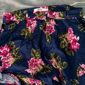 comfy Shorts! Size XL